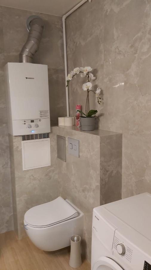 Pastelowy Apartament Вроцлав Екстер'єр фото